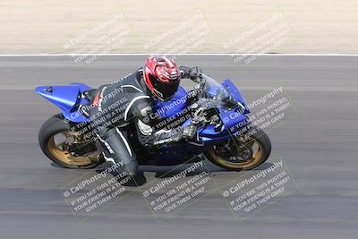 media/Nov-05-2022-SoCal Trackdays (Sat) [[f8d9b725ab]]/Turn 15 Inside (145pm)/